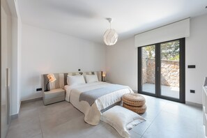 Villa, 4 slaapkamers, roken, privézwembad | 4 slaapkamers