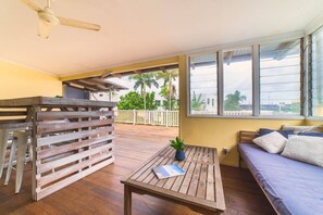 Pemandangan dari properti