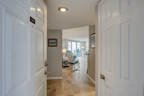 Interior - Recently Updated Oceanfront Condo (North Topsail Beach)