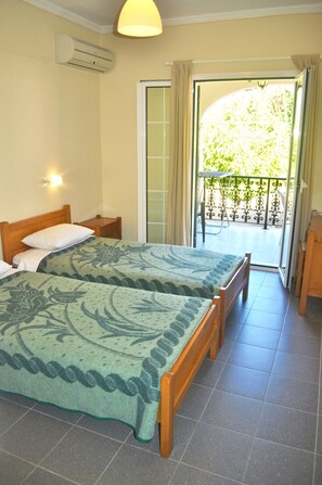 Apartment, 2Â Schlafzimmer, Raucher, Balkon | 2 Schlafzimmer