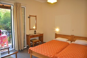 Apartment, 1 Bedroom, Smoking, Balcony