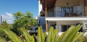 Villa, 4 Bedrooms, Balcony, Garden View | Exterior