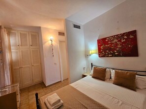 Apartment, 1 Bedroom, Smoking, Balcony | 1 bedroom, iron/ironing board, free WiFi, bed sheets - Corfu Glyfada Menigos Resort 25 (Corfu)