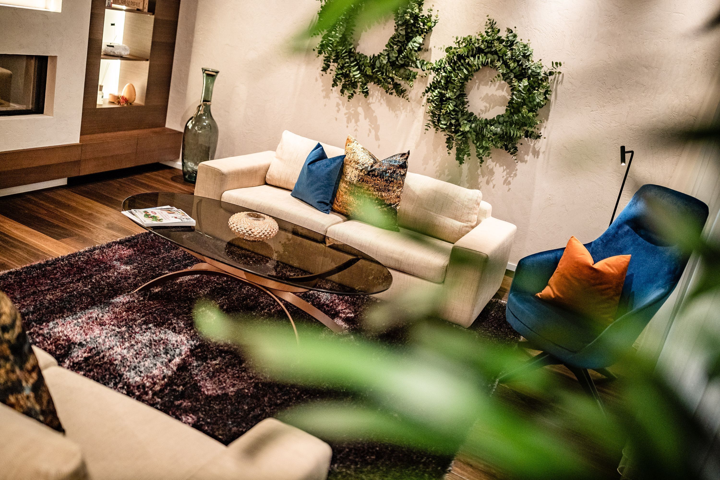 テレビ、暖炉、DVD プレーヤー、卓球台