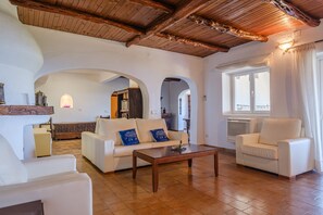 Fireplace, DVD player