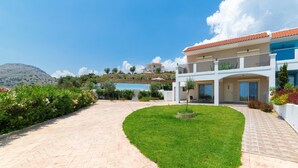 Property grounds - Kolymbia Dreams Maisonettes (Rhodes)