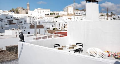 Exclusive apartment with roof terrace in the old town - Precioso apartamento en Vejer con terraza