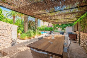 Outdoor dining - Fantastic Villa "Can Bac" in Mallorquin Style with Pool (SÓLLER)