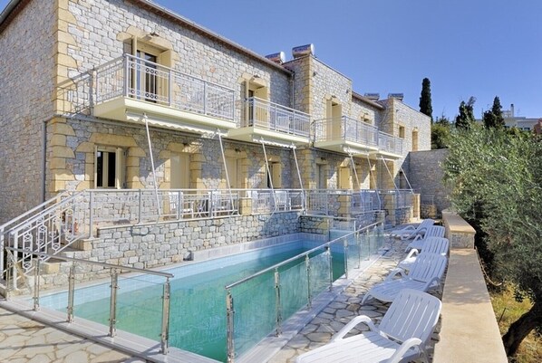 Balcony - Manoleas Villas - Apartment 6 (West Mani)