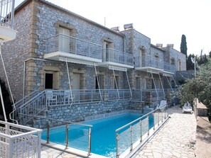 Appartement, 1 chambre, fumeurs, piscine privée | Piscine | Piscine extérieure