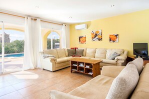 Tv, dvd-afspiller