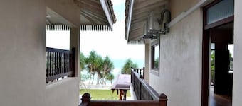 Guru Beach Resort
