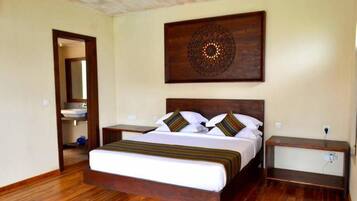 1 kamar tidur dan didekorasi berbeda-beda