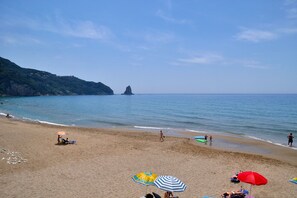 Apartment, 2 Bedrooms, Smoking, Balcony | Beach