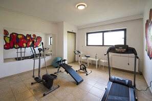 Villa, 5 Bedrooms, Private Pool, Ocean View | Fitness facility