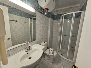 Apartment, 1 Bedroom, Smoking, Garden View | Bathroom | Hair dryer, towels - Corfu Glyfada Menigos Resort 45 (Corfu)