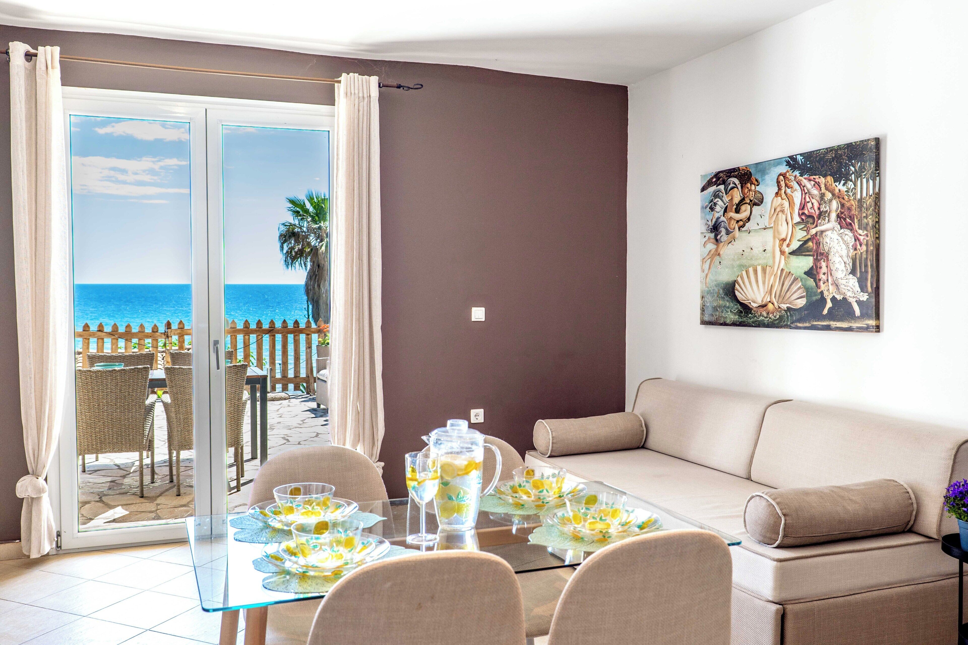 Apartment, 1 Bedroom, Garden View | Living room | TV