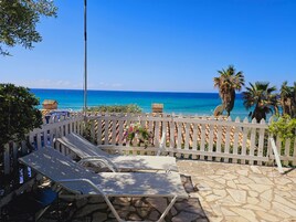 Apartment, 1 Bedroom, Garden View | Property grounds