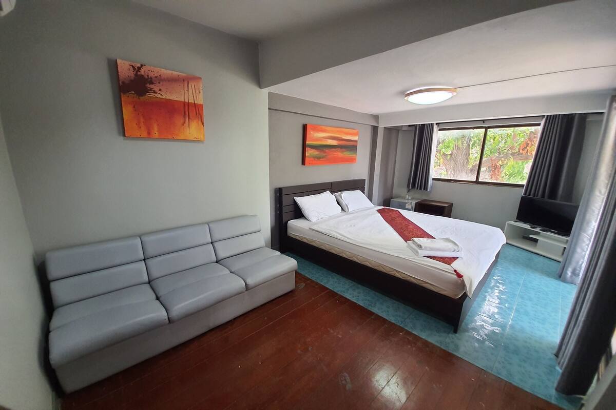 Standard Double Room | Free WiFi