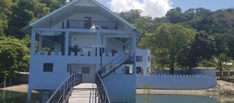 Vista Castillo Hotel