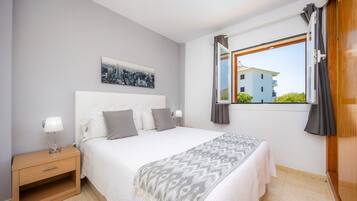 4 chambres, fer et planche Ă repasser, Wi-Fi gratuit, draps fournis