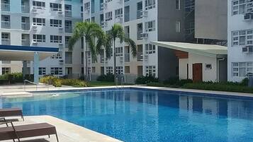 Piscina a l'aire lliure