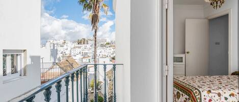 2 chambres, fer et planche Ă repasser, accĂšs au Wi-Fi (inclus)