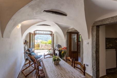 Dining. Apartment 'Lancillotto' with Shared Terrace, Shared Garden and Wi-Fi