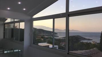 Villa, 1 Bedroom, Smoking, Private Pool | Interior