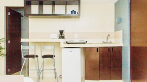 Room, 1 Bedroom, Smoking | Interior - Room-condohotel 5th Avenue Basic Double (Playa del Carmen)