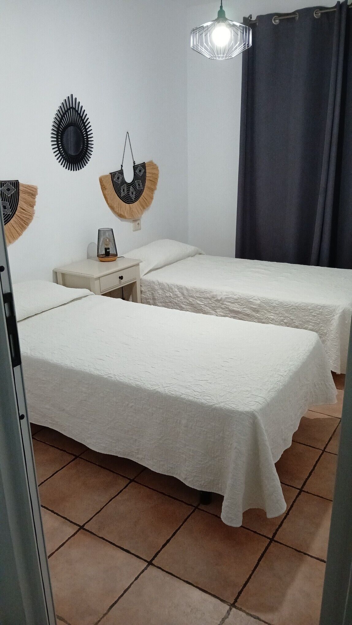 2 quartos, ferros/tábuas de passar roupa, Wi-Fi de cortesia