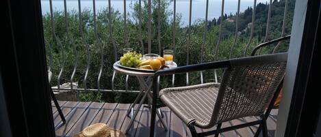 منزل - غرفة نوم واحدة - للمدخنين - بشرفة | شرفة