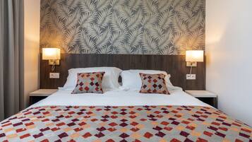 Chambre Double Confort | Décoration personnalisée, ameublement personnalisé, bureau