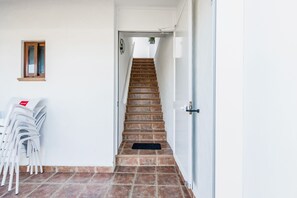 Interior - Modern studio apartment - La Higuera 2 (Cadiz)