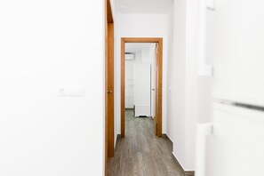 Interior - Modern studio apartment - La Higuera 2 (Cadiz)