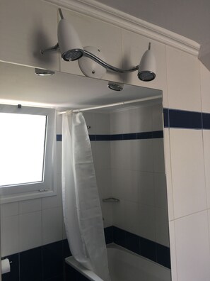 Apartment, 1 Bedroom, Smoking, Balcony | Bathroom - Central Luxury Apartment (Heraklion)