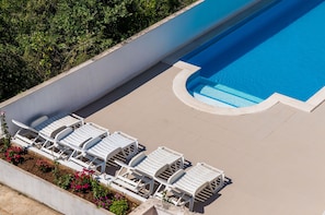 Apartment (Apartment with Shared Pool) | Pool | Außenpool (je nach Saison geöffnet)