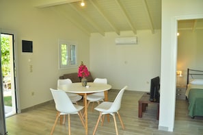 Maison, 1 chambre, fumeur, patio | 2 chambres, literie fournie