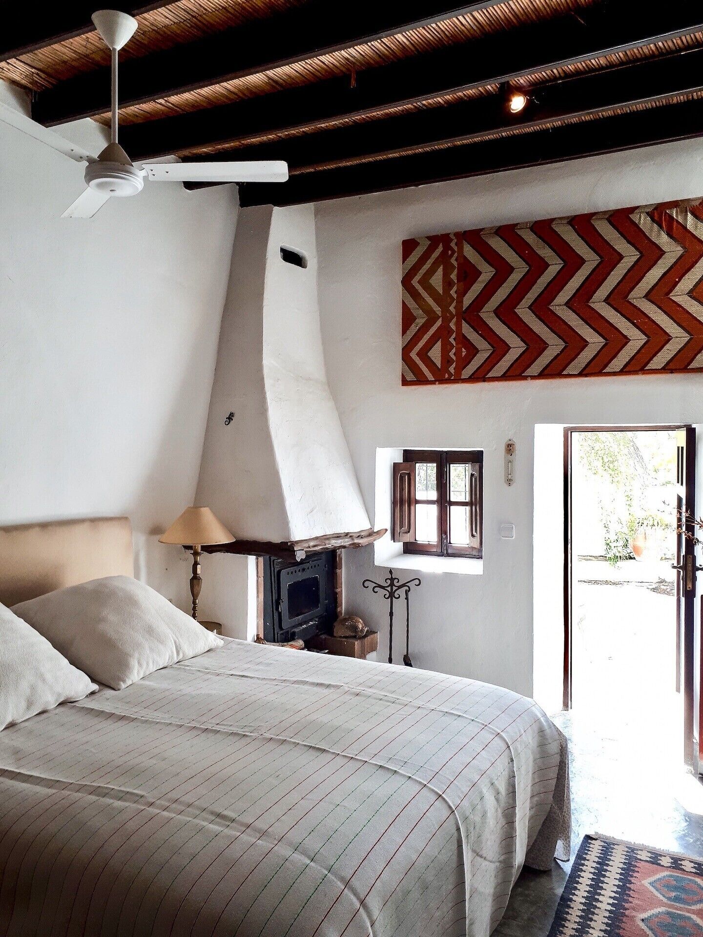 6 dormitorios, tabla de planchar con plancha, wifi gratis y ropa de cama