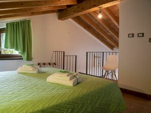 2 dormitorios, cuna de viaje, wifi gratis