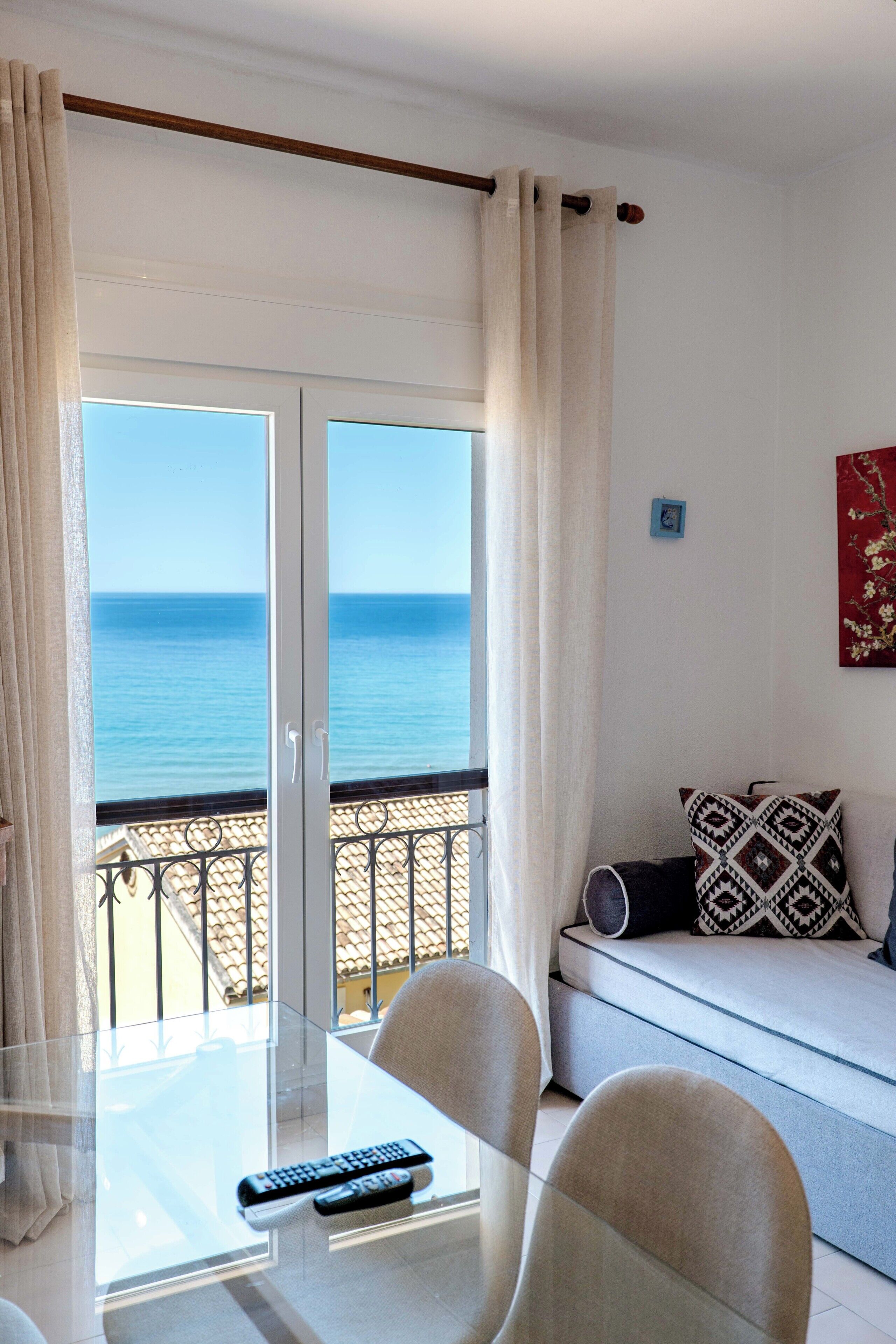 Apartment, 2 Bedrooms, Balcony, Mountain View | Balcony