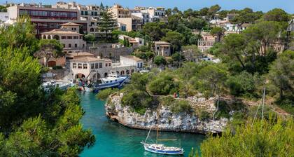 Holiday Apartment "Na Pallissera 1" in a Bay with Sea View