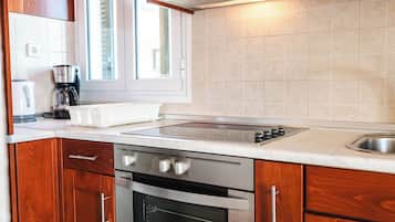 Departamento, 1 habitación, balcón, vista a la montaña | Interior