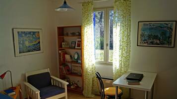 3 chambres, fer et planche Ă repasser, Wi-Fi gratuit, draps fournis