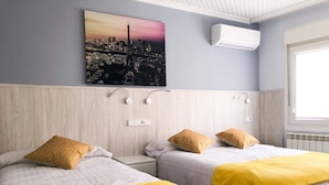 Comfort Triple Room