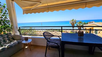Departamento, 1 habitación, para fumadores, vista a la montaña | Balcón