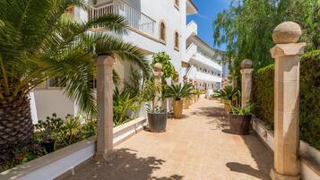 Enceinte de lâhĂ©bergement