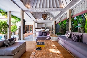 Interior - Villa Martini in the heart of Seminyak (Seminyak)