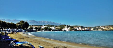 Appartement, plusieurs chambres, fumeur, balcon | Plage