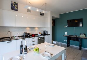 Familienapartment, Mehrere Schlafzimmer (Panoramic Penthouse) | Eigene Küche